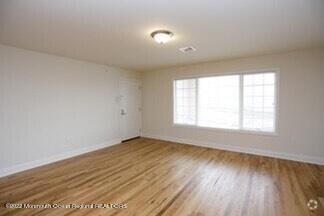 45 Beers St unit 6, Keyport, NJ 07735 - photo 2