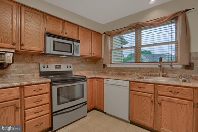 226 Pine Ln, New Holland, PA 17557 - photo 7