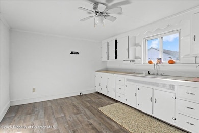 131 Stephenson St, Duryea, PA 18642 - photo 4