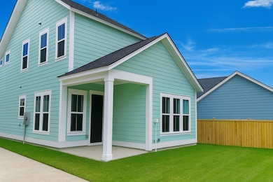 215 Witherspoon St, Summerville, SC 29486 - photo 2