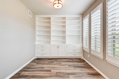 29607 Yaupon Shore Dr, Spring, TX 77386 - photo 6