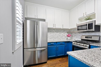 11306 Westbrook Mill Ln unit 301, Fairfax, VA 22030 - photo 7