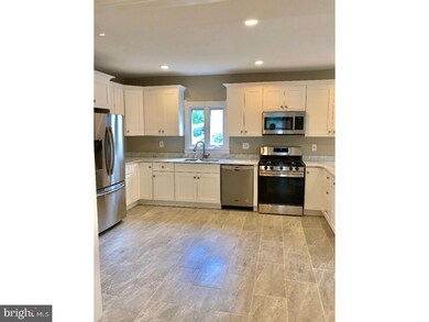 229 N Main St, Hightstown, NJ 08520 - photo 5