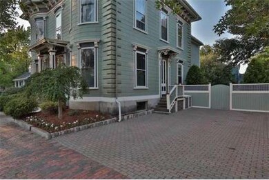 6 Washington St, Newburyport, MA 01950 - photo 2