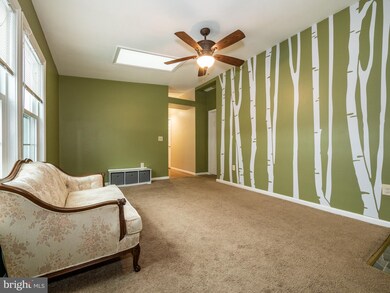 8929 Twelve Sons Ct, Jessup, MD 20794 - photo 5