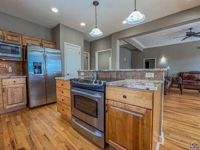 7641 SW 28th Terrace, Topeka, KS 66614 - photo 5