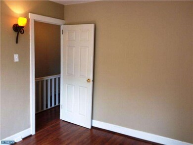 919 Lawrence Ave, Darby, PA 19023 - photo 5