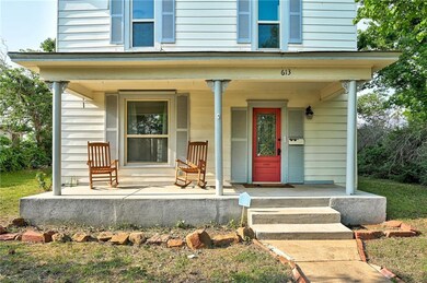 613 E Mansur Ave, Guthrie, OK 73044 - photo 5