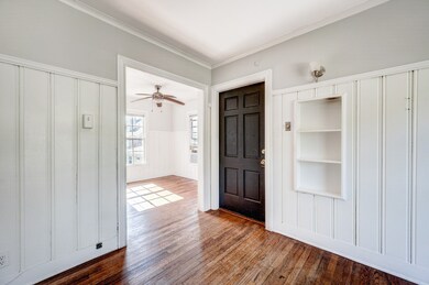 2006 Elmen St unit 2, Houston, TX 77019 - photo 2