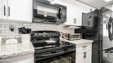 14821 N 51st Dr-13