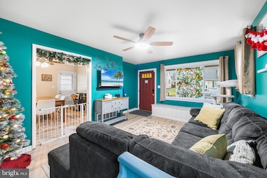 3048 Edgewood Ave, Parkville, MD 21234 - photo 7