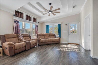 3938 Breakwater Dr, Oviedo, FL 32765 - photo 6