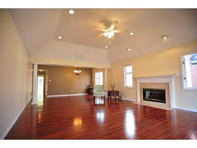 230 Andrews Boulevard East Dr, Plainfield, IN 46168 - photo 5