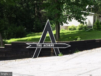 21 Acorn Ln, Boyertown, PA 19512 - photo 2