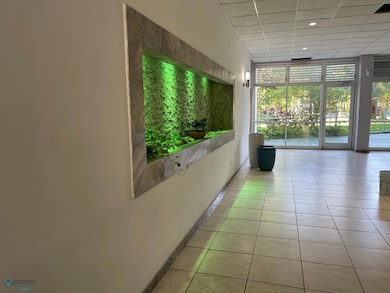 15-N Condominio Concordia Gardens I unit Torre I, San Juan, PR 00924 - photo 2