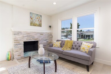 22020 Galvez St, Woodland Hills, CA 91364 - photo 2