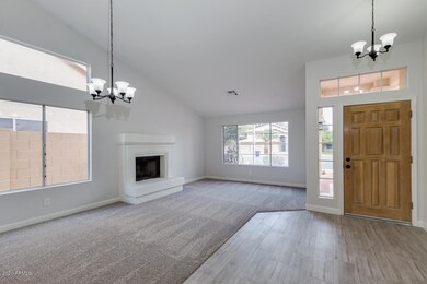 1010 N Aspen Dr, Chandler, AZ 85226 - photo 2