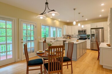 111 Old County Rd, Lincoln, MA 01773 - photo 4