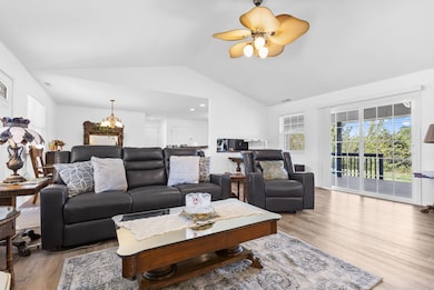 100 Micahs Crossing, Reeds Spring, MO 65737 - photo 7