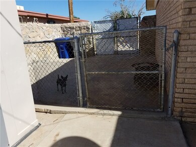 7830 Broadway Dr, El Paso, TX 79915 - photo 7