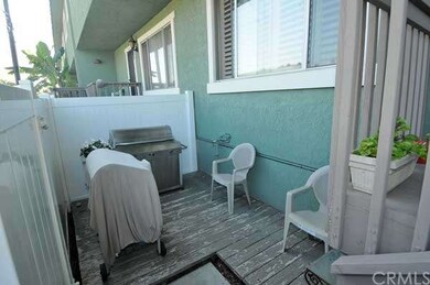 9214 Palm St unit 4, Bellflower, CA 90706 - photo 5