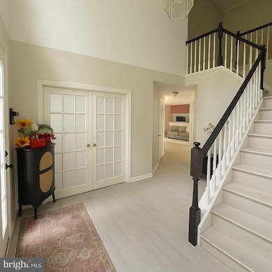 15489 Marsh Overlook Dr, Woodbridge, VA 22191 - photo 4