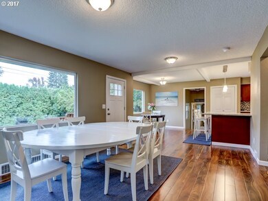 Living Room/Dining Room