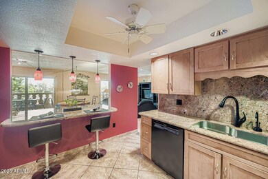 7970 E Camelback Rd unit 307, Scottsdale, AZ 85251 - photo 5