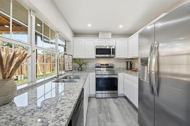 2016 Lymington Rd, Carrollton, TX 75007 - photo 7