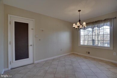 4199 Waterway Dr, Dumfries, VA 22025 - photo 7