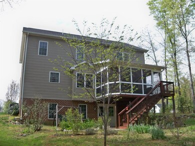 137 Spring Oaks Dr, Lynchburg, VA 24501 - photo 2