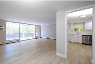 1 Stonehill Dr unit 4B, Stoneham, MA 02180 - photo 3