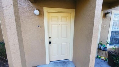 5914 Willow Ridge Dr unit 204, Zephyrhills, FL 33541 - photo 3