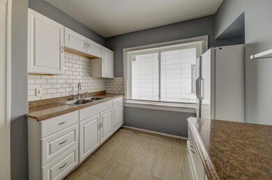 2 - Kitchen v1 2023-07-19