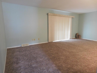 2606 Morningside Dr, Crown Point, IN 46307 - photo 6