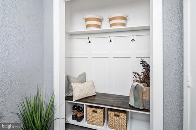 1712 Silver Ct, Hamilton Square, NJ 08690 - photo 4