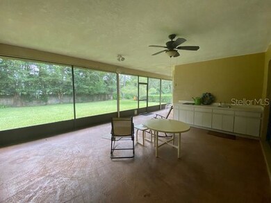 outdoor kitchen on patio