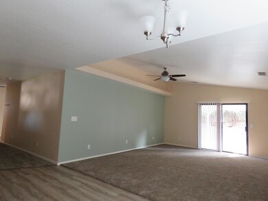 From dining to livingroom