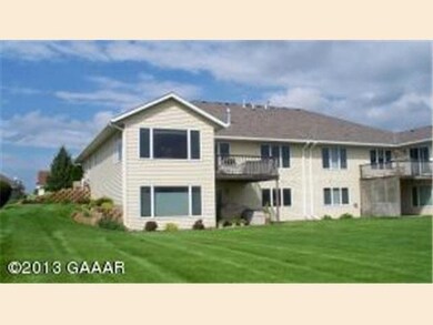 352 Voyager Dr, Alexandria, MN 56308 - photo 2