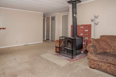 621 SE Reef Ave, Lincoln City, OR 97367 - photo 4