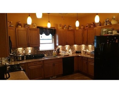 95 Falcon St unit 95A, Boston, MA 02128 - photo 4