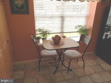 114 Lakebridge Dr, Woodbury, NJ 08096 - photo 6