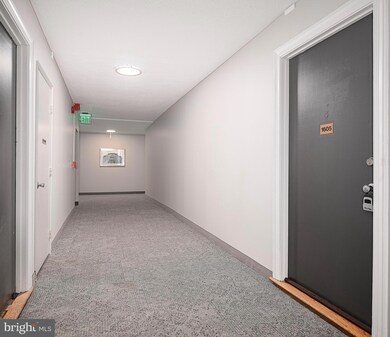 St. Paul at Chase Condominiums unit 1605, Baltimore, MD 21202 - photo 7