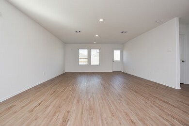 24106 Breckenridge Pass Ln, Hockley, TX 77447 - photo 4