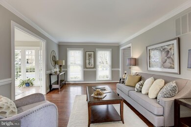 15427 Snowhill Ln, Centreville, VA 20120 - photo 7