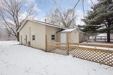 1531 10 Mile Rd NE, Comstock Park, MI 49321 - photo 7