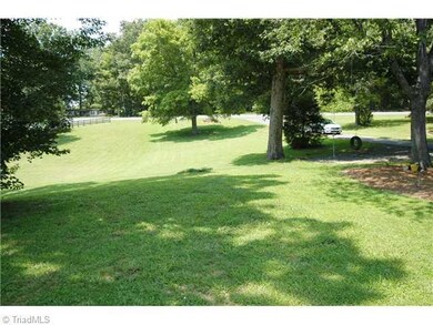 5285 Old Nc Highway 13, Asheboro, NC 27205 - photo 2