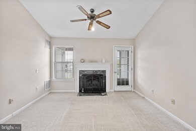 2109 Waters Edge Dr unit 2109, Newark, DE 19702 - photo 5