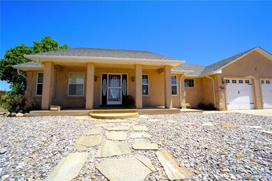 461 E Fredonia Dr, Pueblo, CO 81007 - photo 3