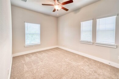 1404 Avocado Ln, Gainesville, TX 76240 - photo 6